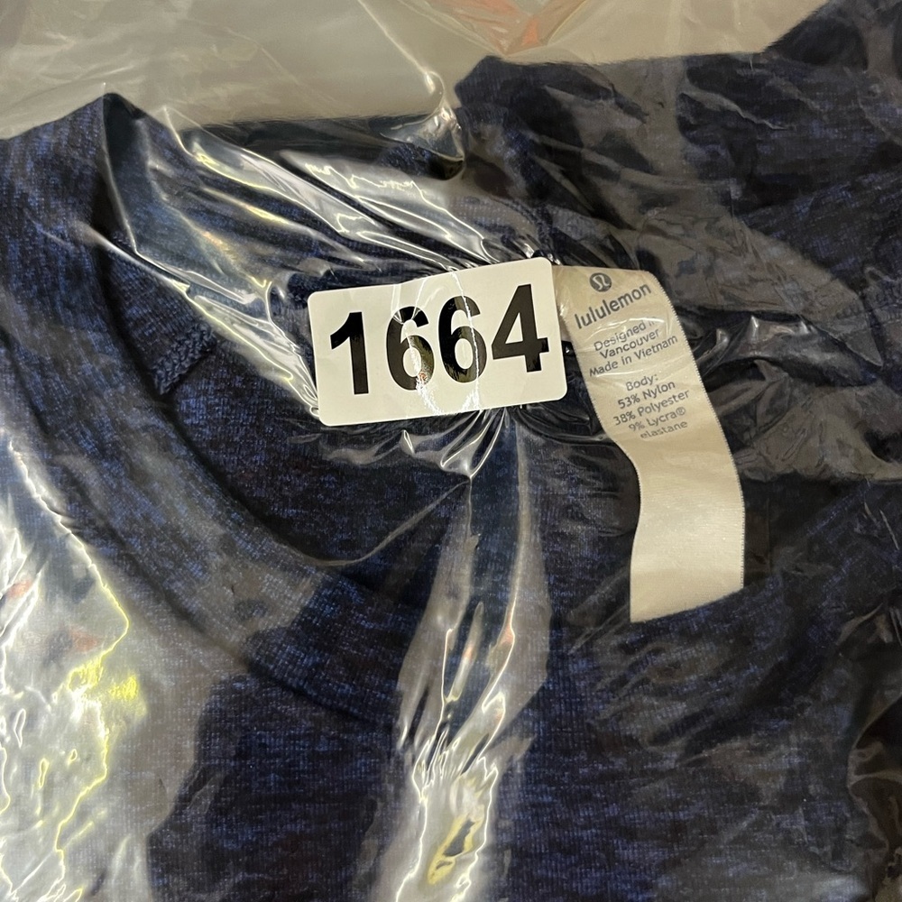 Lululemon Athletica Activewear DriFit Long Sleeve Shirt Mens M Blue Heather 1664 - Picture 7 of 7